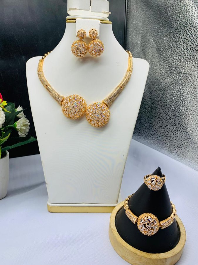 highbrand-zirconian-set-hz11