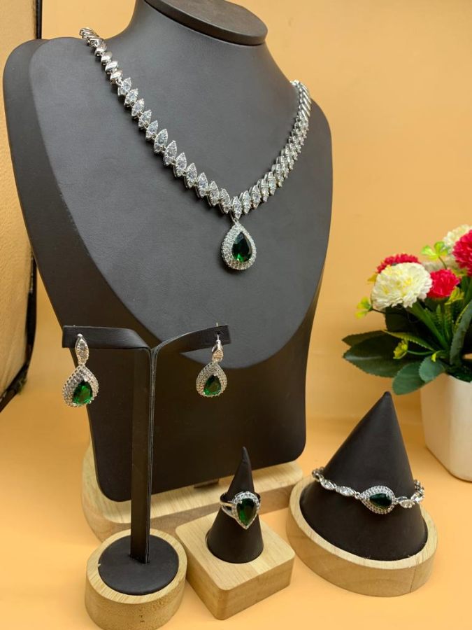 fine-gem-zirconian-set