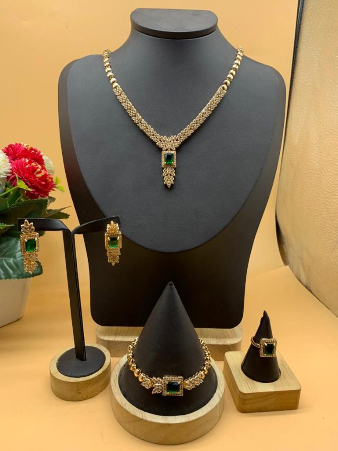 fine-stone-zirconian-set-fz002