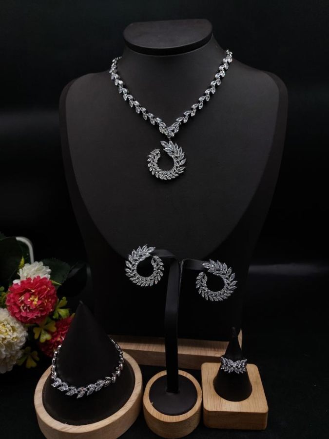 high-brand-zirconian-set-hz