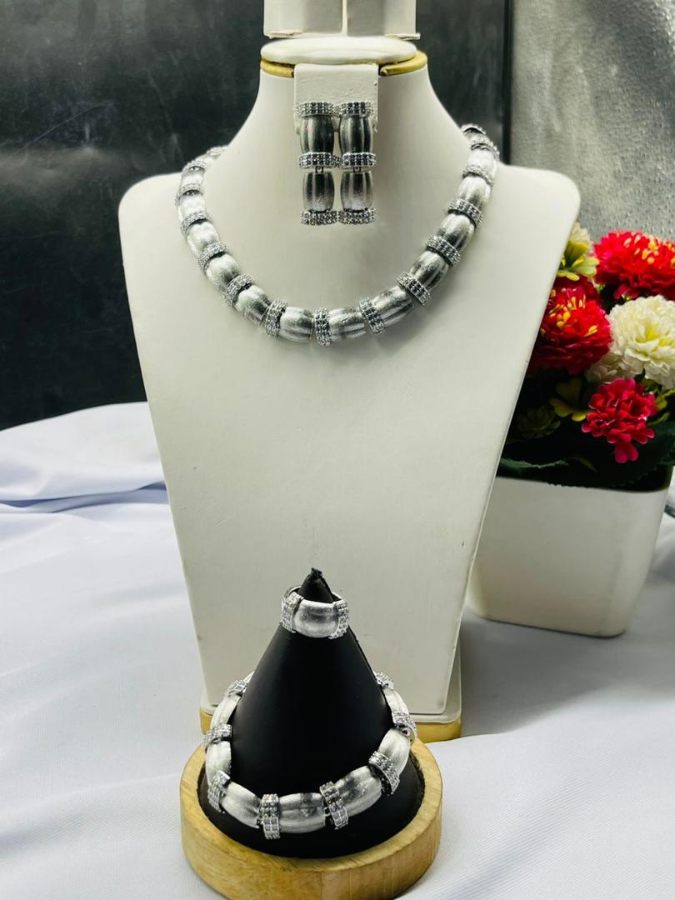 silver-jewelry-set-sj9