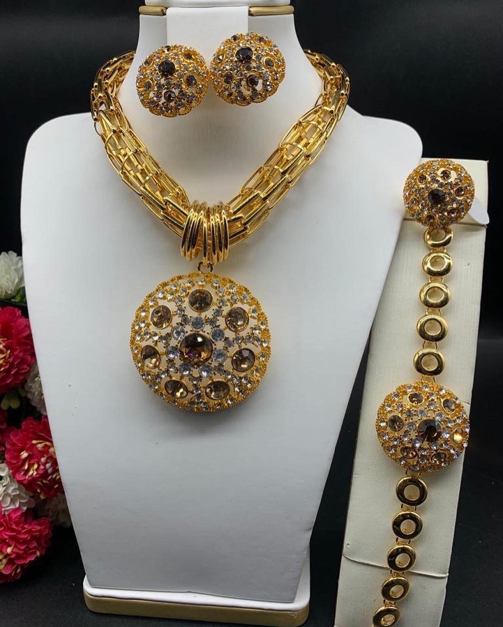 luxury-french-set-m76w